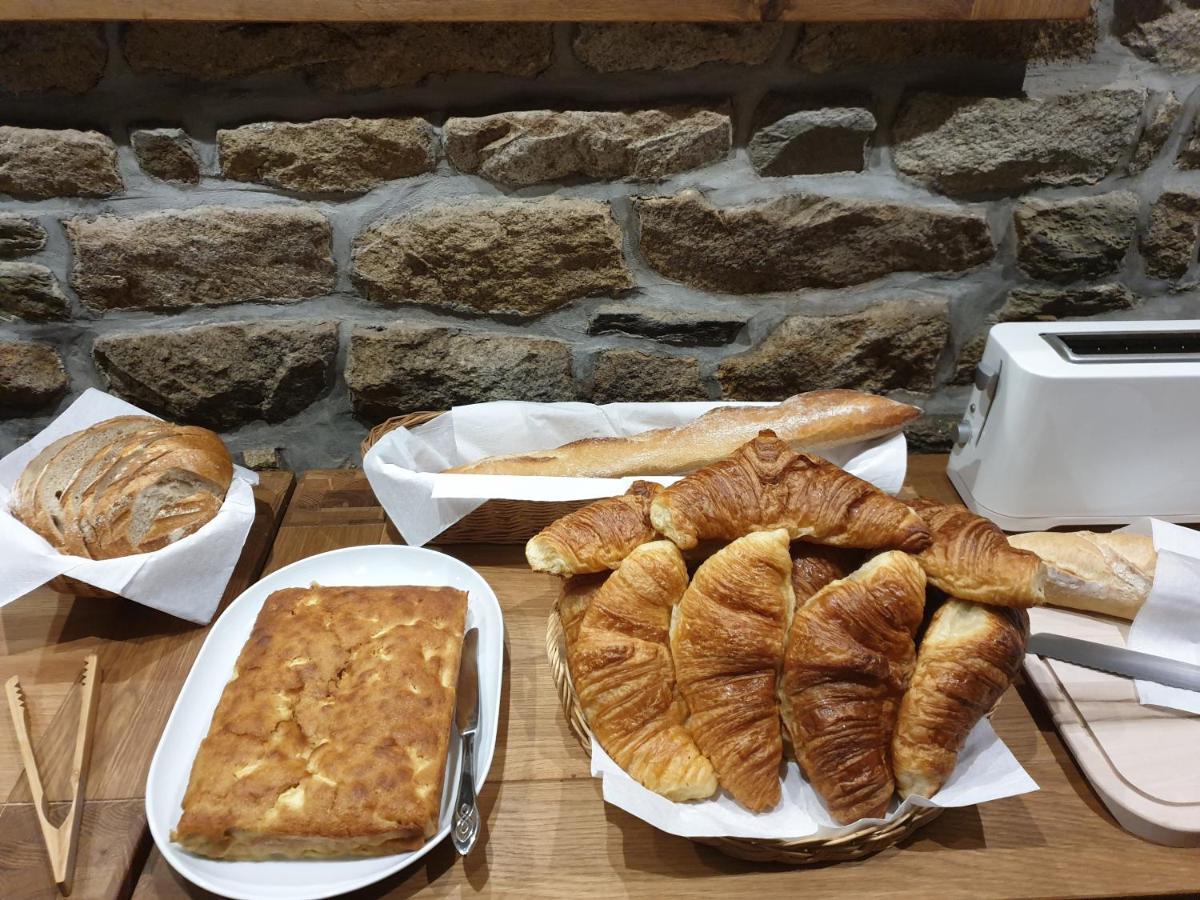 Ker-Loen Bed & Breakfast Val-Couesnon Dış mekan fotoğraf