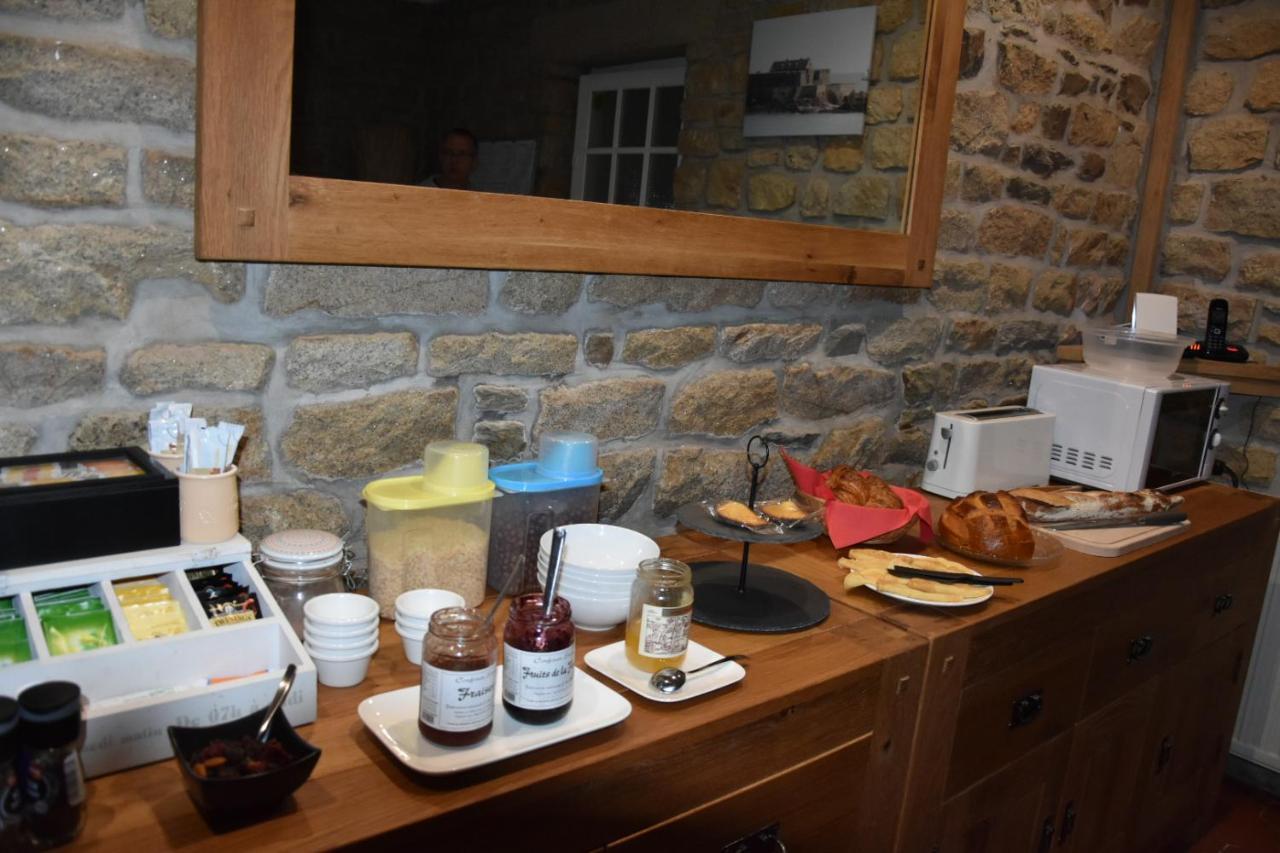Ker-Loen Bed & Breakfast Val-Couesnon Dış mekan fotoğraf