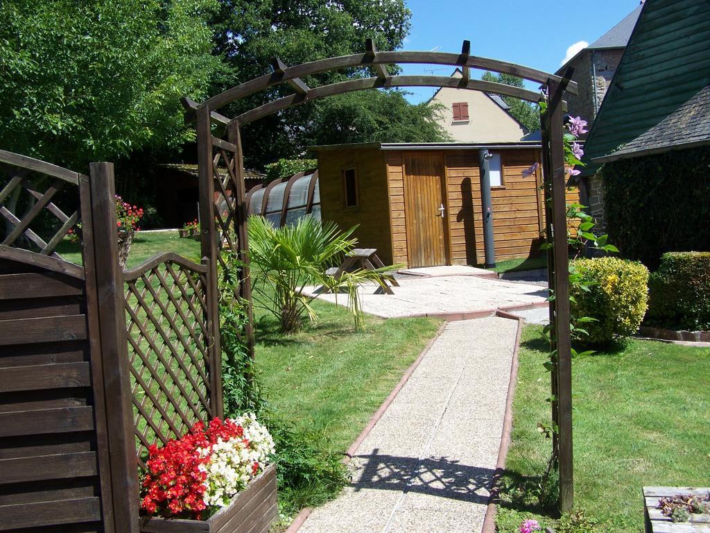 Ker-Loen Bed & Breakfast Val-Couesnon Dış mekan fotoğraf