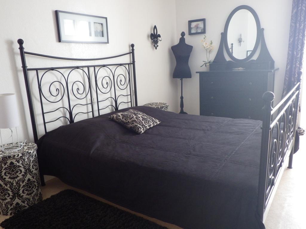 Ker-Loen Bed & Breakfast Val-Couesnon Oda fotoğraf
